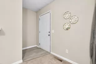 5648 Deerfield St, Portage, MI 49024 - Photo 2