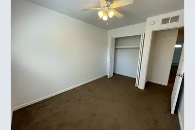 810 Young Street, Ypsilanti, MI 48198 - Photo 4