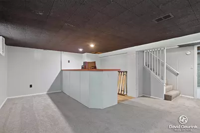 19 N Division Avenue, Holland, MI 49424 - Photo 20