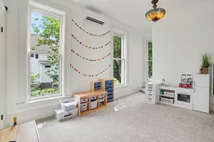302 E Court St, Ludington, MI 49431 - Photo 24
