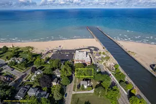 83 Michigan Ave, South Haven, MI 49090 - Photo 10
