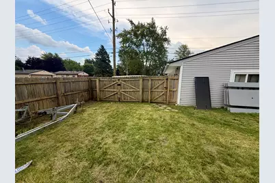 41559 Mc Kinley Street, Belleville, MI 48111 - Photo 24