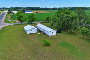 9479 N Bailey Rd, Howard City, MI 49329 - Photo 14