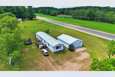 9479 N Bailey Road, Howard City, MI 49329 - Photo 12