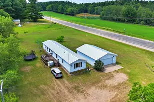 9479 N Bailey Rd, Howard City, MI 49329 - Photo 12