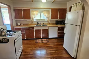 219 Abbie St SE, Grand Rapids, MI 49548 - Photo 10