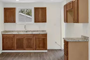 13894 Tacoma St, Detroit, MI 48205 - Photo 6