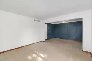 37731 W Meadowhill Dr, Northville, MI 48167 - Photo 14