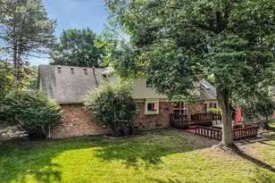 37731 W Meadowhill Dr, Northville, MI 48167 - Photo 40