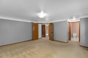 37731 W Meadowhill Dr, Northville, MI 48167 - Photo 20