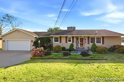 409 Grandview Avenue, Homer, MI 49245 - Photo 2