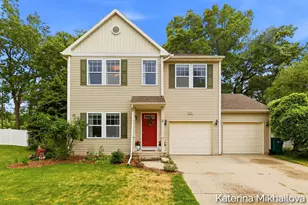 651 Ludington Ave, Portage, MI 49002 - Photo 2