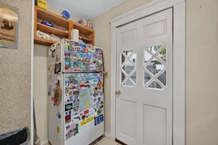 305 Watts St, Jackson, MI 49203 - Photo 16