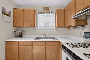 305 Watts St, Jackson, MI 49203 - Photo 14