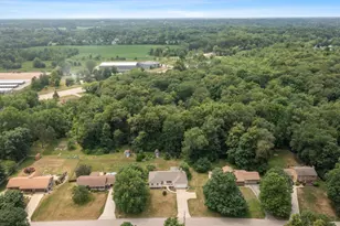 13885 Windemere Dr NW, Grand Rapids, MI 49534 - Photo 40