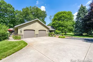 6514 Creekwood Dr, Holland, MI 49423 - Photo 20