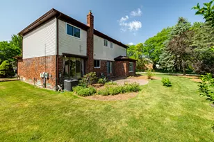 45692 Holmes Dr, Canton, MI 48187 - Photo 44
