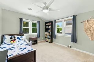 2331 Wilshire Dr SE, East Grand Rapids, MI 49506 - Photo 40