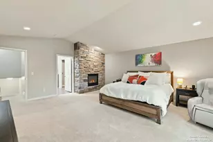 2331 Wilshire Dr SE, East Grand Rapids, MI 49506 - Photo 28