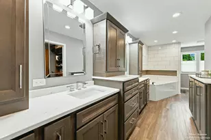 2331 Wilshire Dr SE, East Grand Rapids, MI 49506 - Photo 30