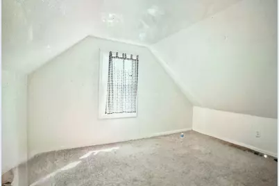 327 E Main Street, Vermontville, MI 49096 - Photo 6