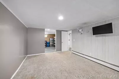 368 E 24th Street, Holland, MI 49423 - Photo 18