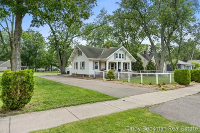 368 E 24th Street, Holland, MI 49423 - Photo 4