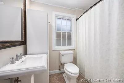 368 E 24th Street, Holland, MI 49423 - Photo 14