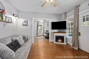 368 E 24th St, Holland, MI 49423 - Photo 8