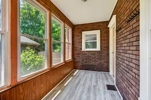 308 N State St, Jackson, MI 49201 - Photo 6