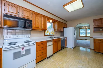 545 Western Avenue, Benton Harbor, MI 49022 - Photo 10