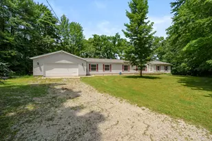 38988 Paw Paw Rd, Paw Paw, MI 49079 - Photo 1
