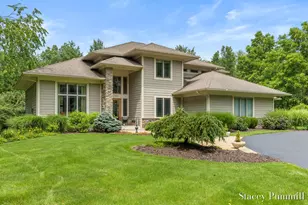 9171 Conservancy Dr NE, Ada, MI 49301 - Photo 2