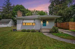 1234 Fay Ave NW, Grand Rapids, MI 49504 - Photo 2