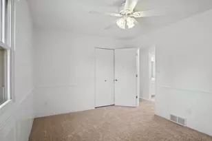 8229 Mellowwood Dr, Jenison, MI 49428 - Photo 22
