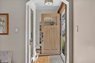 1732 Jackson Ave, Ann Arbor, MI 48103 - Photo 4