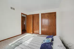 5705 Leisure S Dr SE, Grand Rapids, MI 49548 - Photo 12
