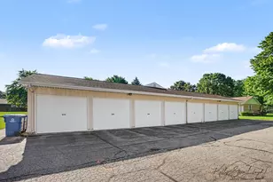 5705 Leisure S Dr SE, Grand Rapids, MI 49548 - Photo 28