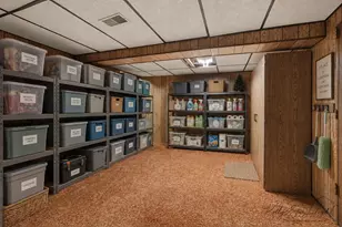 5705 Leisure S Dr SE, Grand Rapids, MI 49548 - Photo 18