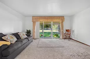 5705 Leisure S Dr SE, Grand Rapids, MI 49548 - Photo 6