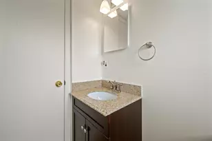 9231 Abbey Ln, Ypsilanti, MI 48198 - Photo 12
