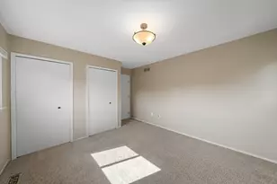 9231 Abbey Ln, Ypsilanti, MI 48198 - Photo 14