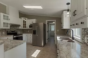 59009 Penn Rd, Cassopolis, MI 49031 - Photo 4