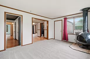 15943 Kinloch St, Bedford, MI 48239 - Photo 12