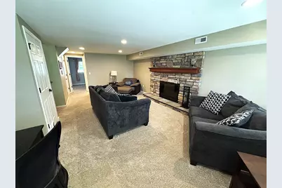 39889 Coronation Road, Canton, MI 48188 - Photo 28