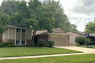 39889 Coronation Rd, Canton, MI 48188 - Photo 2