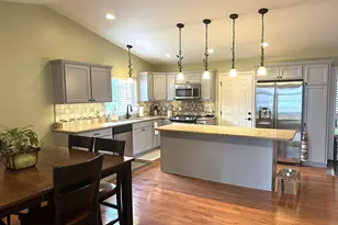 39889 Coronation Rd, Canton, MI 48188 - Photo 14