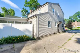 8 Wallinwood Ave NE, Grand Rapids, MI 49503 - Photo 34