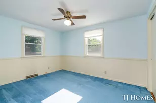 8 Wallinwood Ave NE, Grand Rapids, MI 49503 - Photo 28