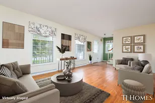8 Wallinwood Ave NE, Grand Rapids, MI 49503 - Photo 2